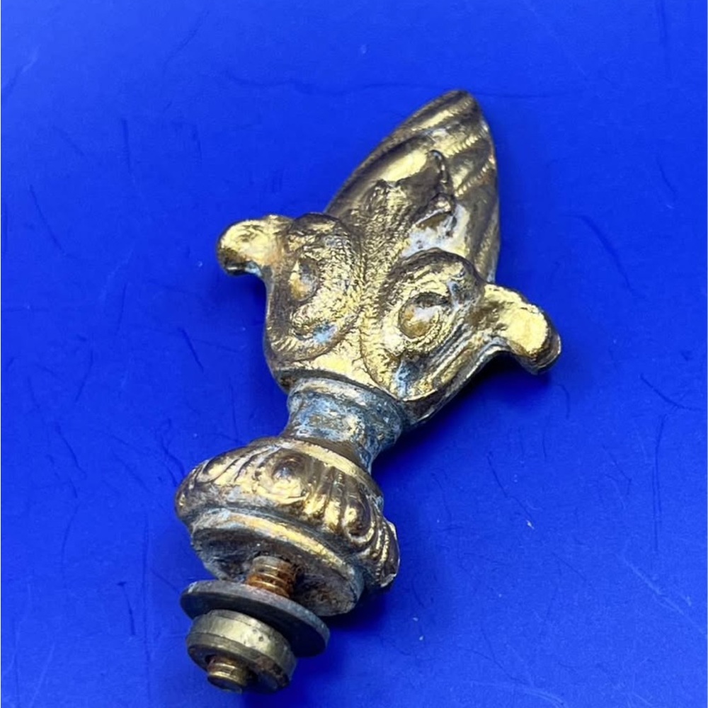 Gold Decorative Finial Lamp Topper Louis IV French Countryside